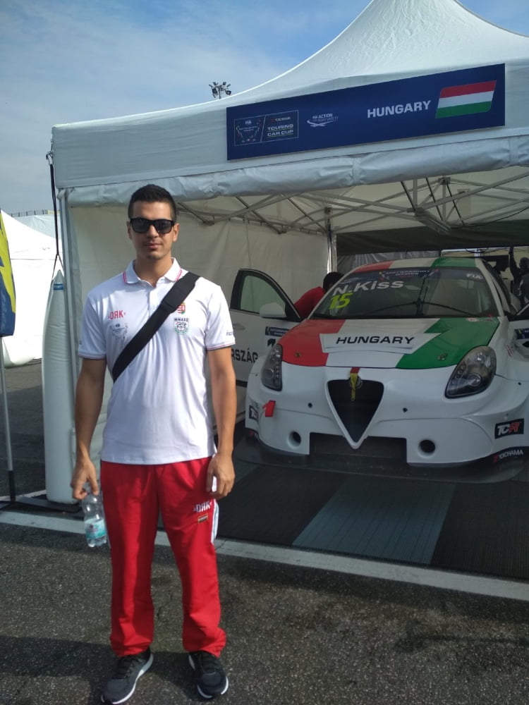 Benjamin Bader - free time with cars